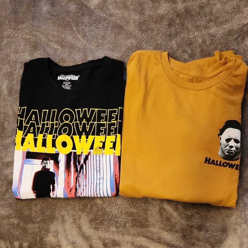 Halloween Michael Myers Graphic T-Shirts Set SIze Small and Size Meddium